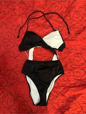 PINK Victoria's Secret Black and White Cutout One-Piece Swimsuit